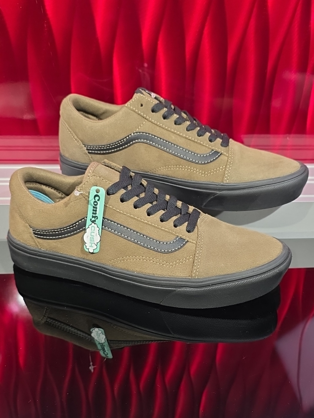 Vans ComfyCush Old Skool Suede Kangaroo Shoes Men's 8.5 Womens 10.0 New With Box